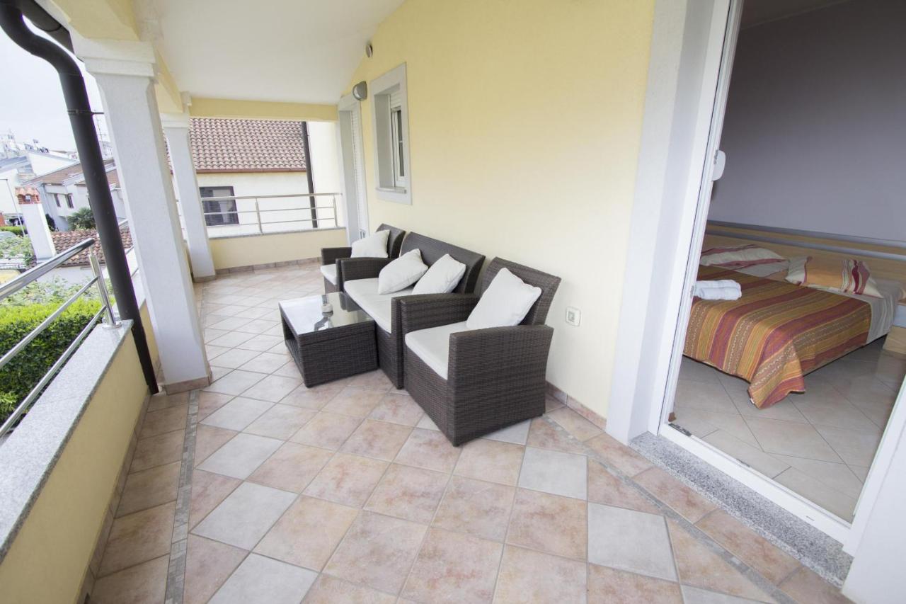 Apartments Rajci روفينج المظهر الخارجي الصورة
