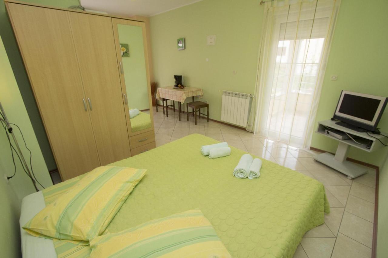 Apartments Rajci روفينج المظهر الخارجي الصورة