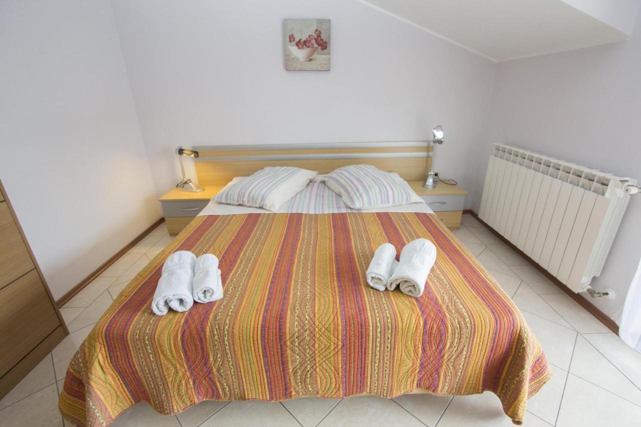 Apartments Rajci روفينج المظهر الخارجي الصورة