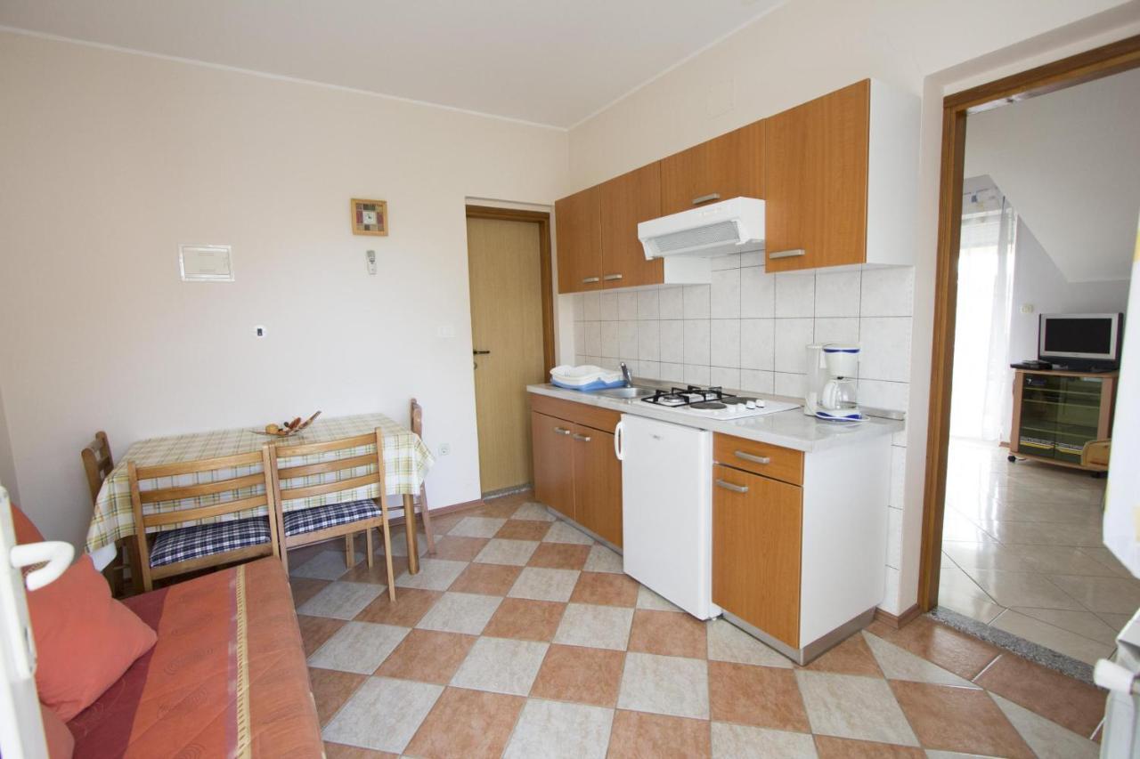 Apartments Rajci روفينج المظهر الخارجي الصورة