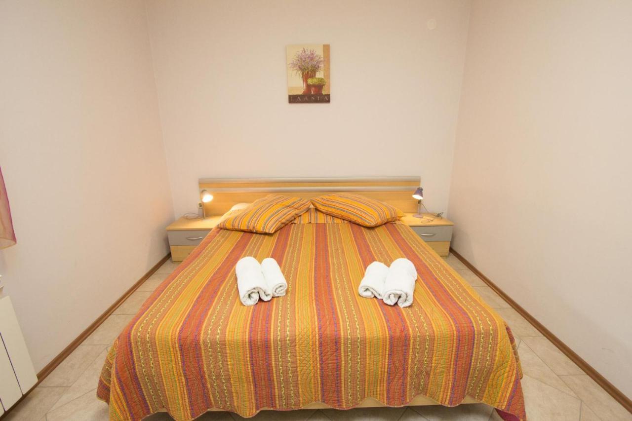 Apartments Rajci روفينج الغرفة الصورة